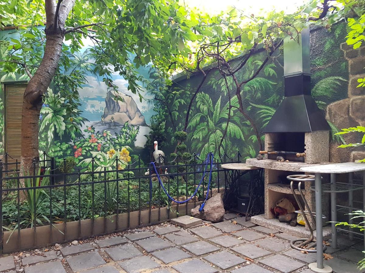 Jungle - Дом-Сказка У Моря Odessa Exterior foto